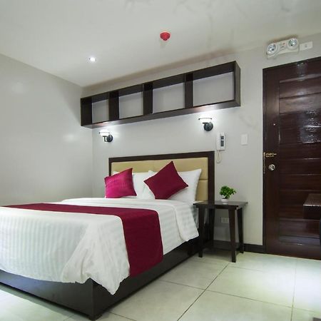 Diamond Hotel And Resto Catarman  Kültér fotó