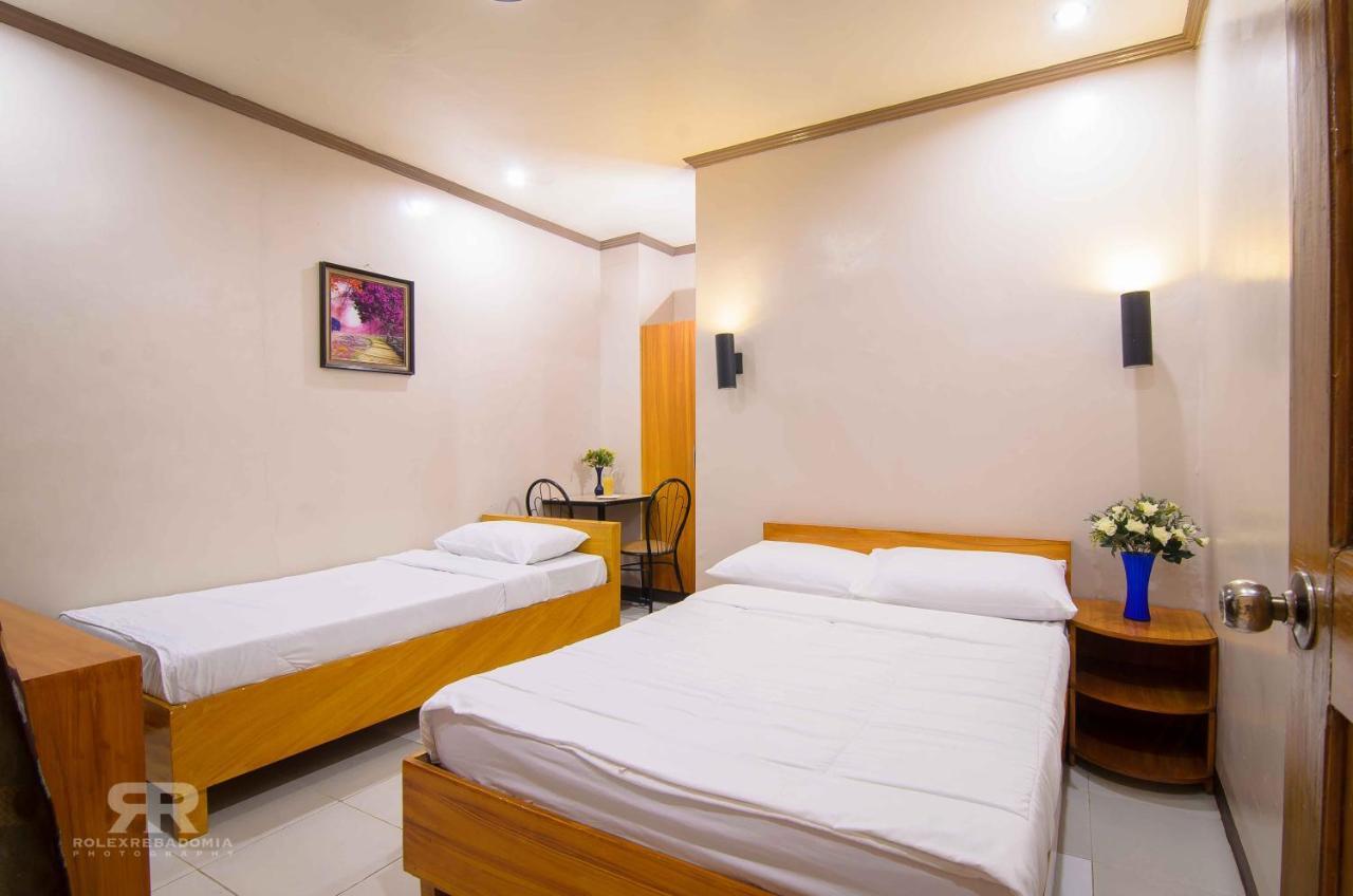 Diamond Hotel And Resto Catarman  Kültér fotó