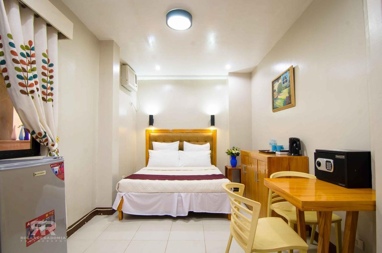 Diamond Hotel And Resto Catarman  Kültér fotó