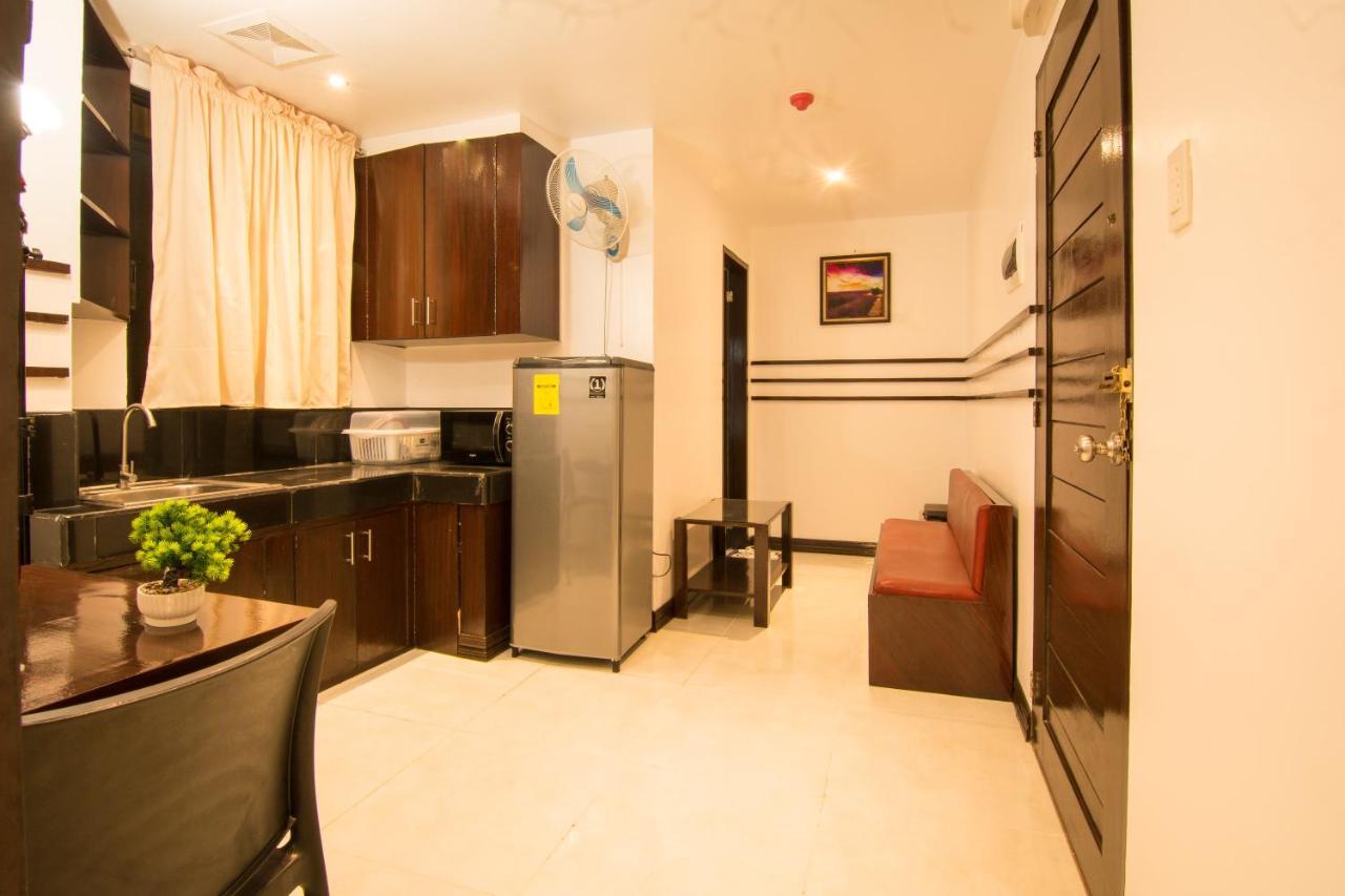 Diamond Hotel And Resto Catarman  Kültér fotó