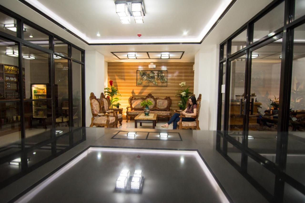 Diamond Hotel And Resto Catarman  Kültér fotó